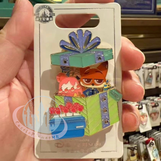 “Pre-order” SHDR - Nick Birthday Pin Badge, August