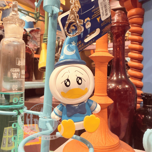 "Pre-Order" HKDL - Sorcerer Donald Duck 3 Expressions Keychain, Mickey’s PhilharMagic 2026