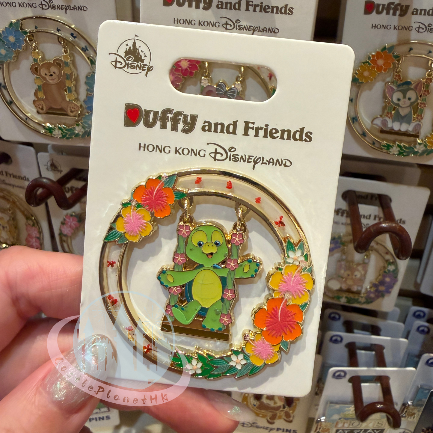 "Pre-Order" HKDL - 'Olu Mel Pin, Duffy and Friends Wreath Series
