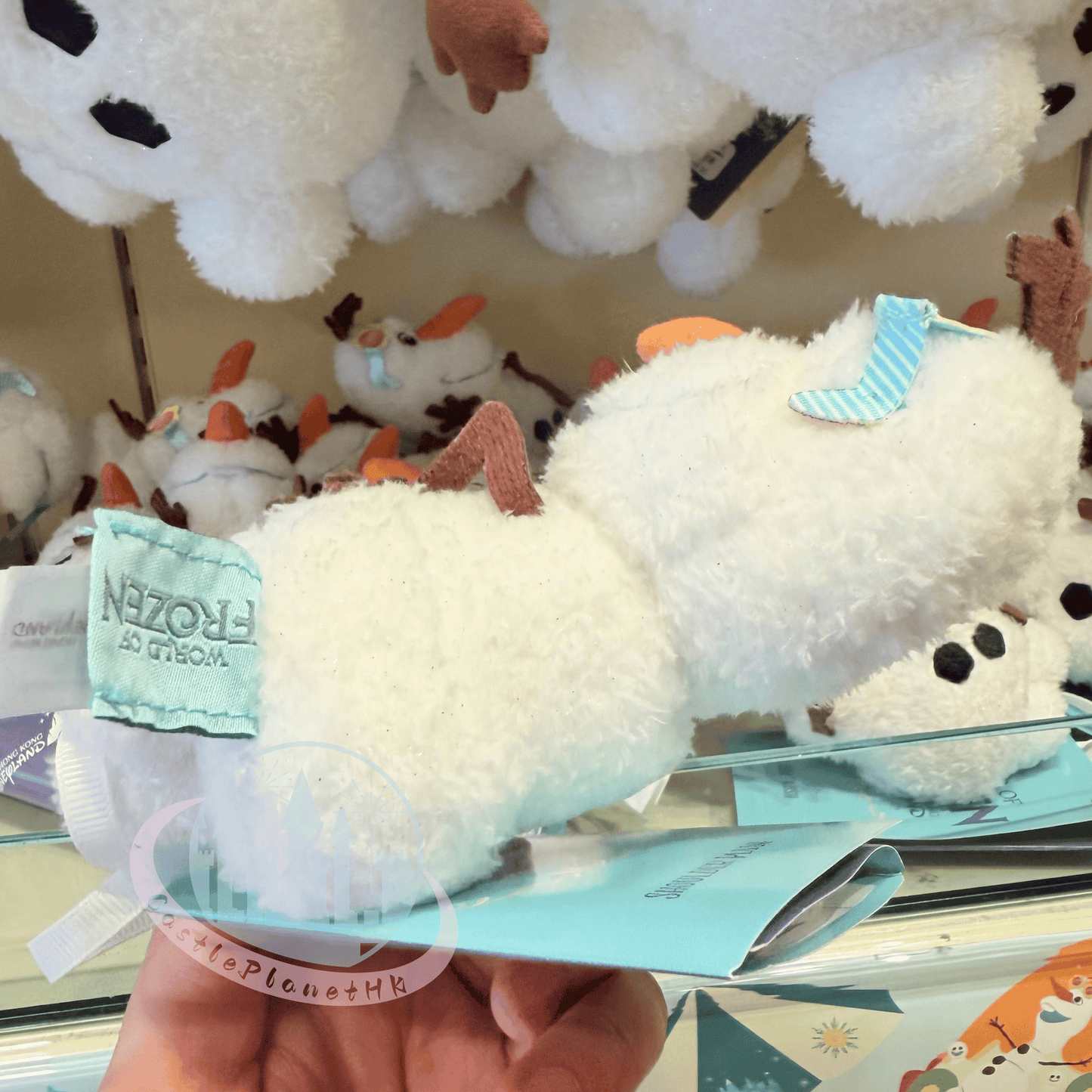 "Pre-Order" HKDL - Olaf Summer Magnetic Shoulder Pal Plush, World of Frozen 2026