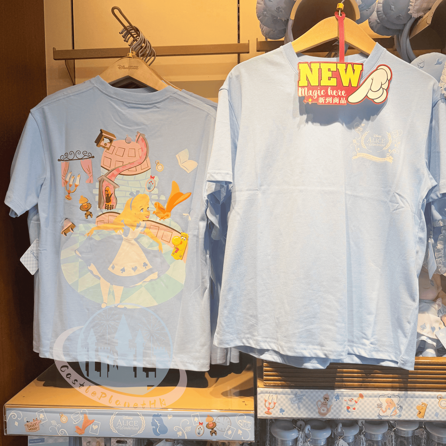 “Pre-order” HKDL - Alice T-Shirt for Adults, Alice in Wonderland 75th Anniversary 2026