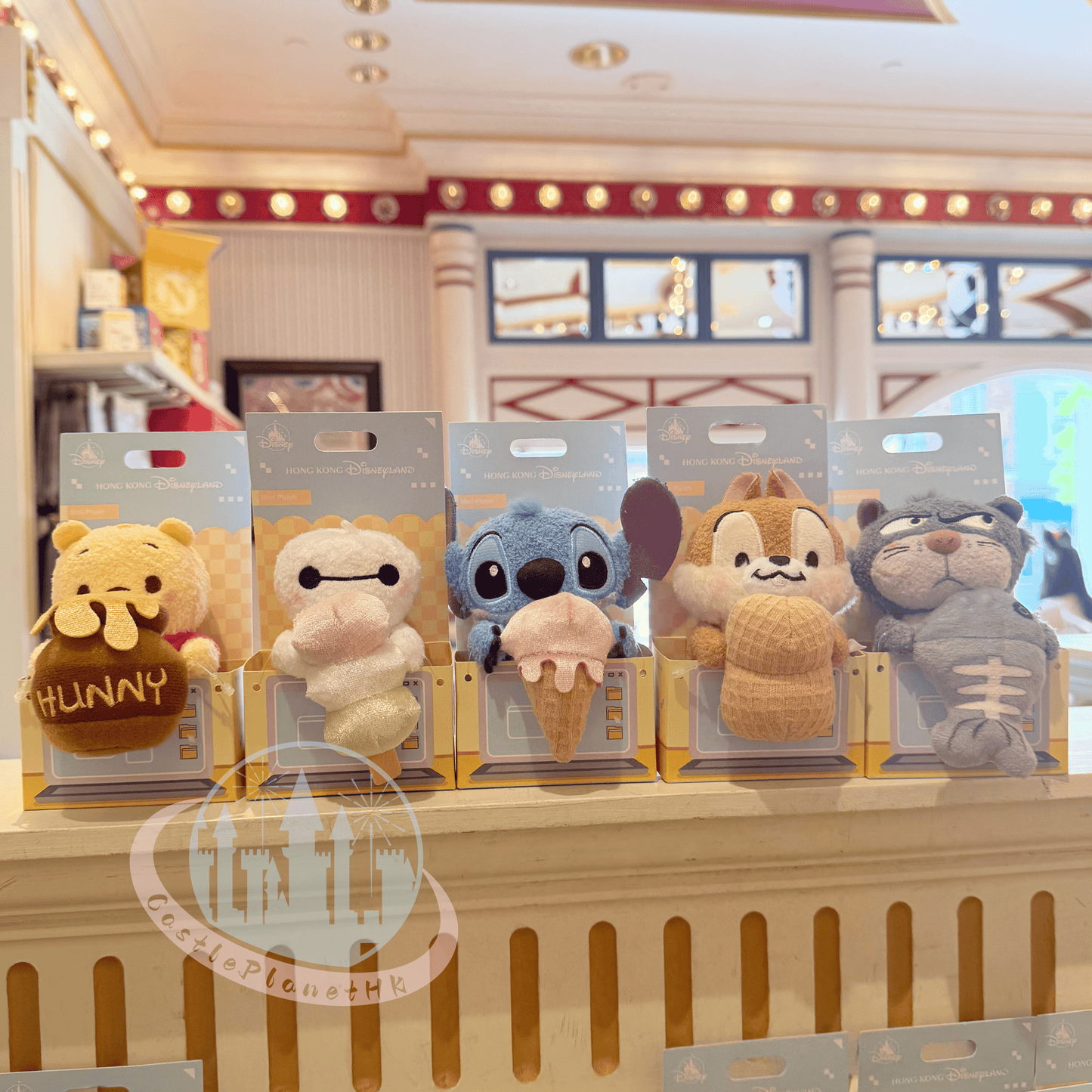 "Pre-Order" HKDL - Baymax mini Plush Toy, Monitor Sitter 2026