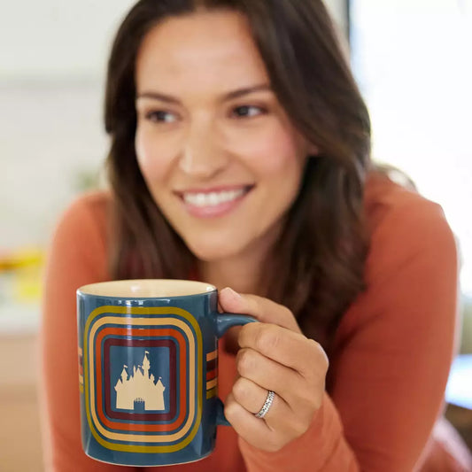 "Pre-Order" HKDL - Fantasyland Castle Retro Mug