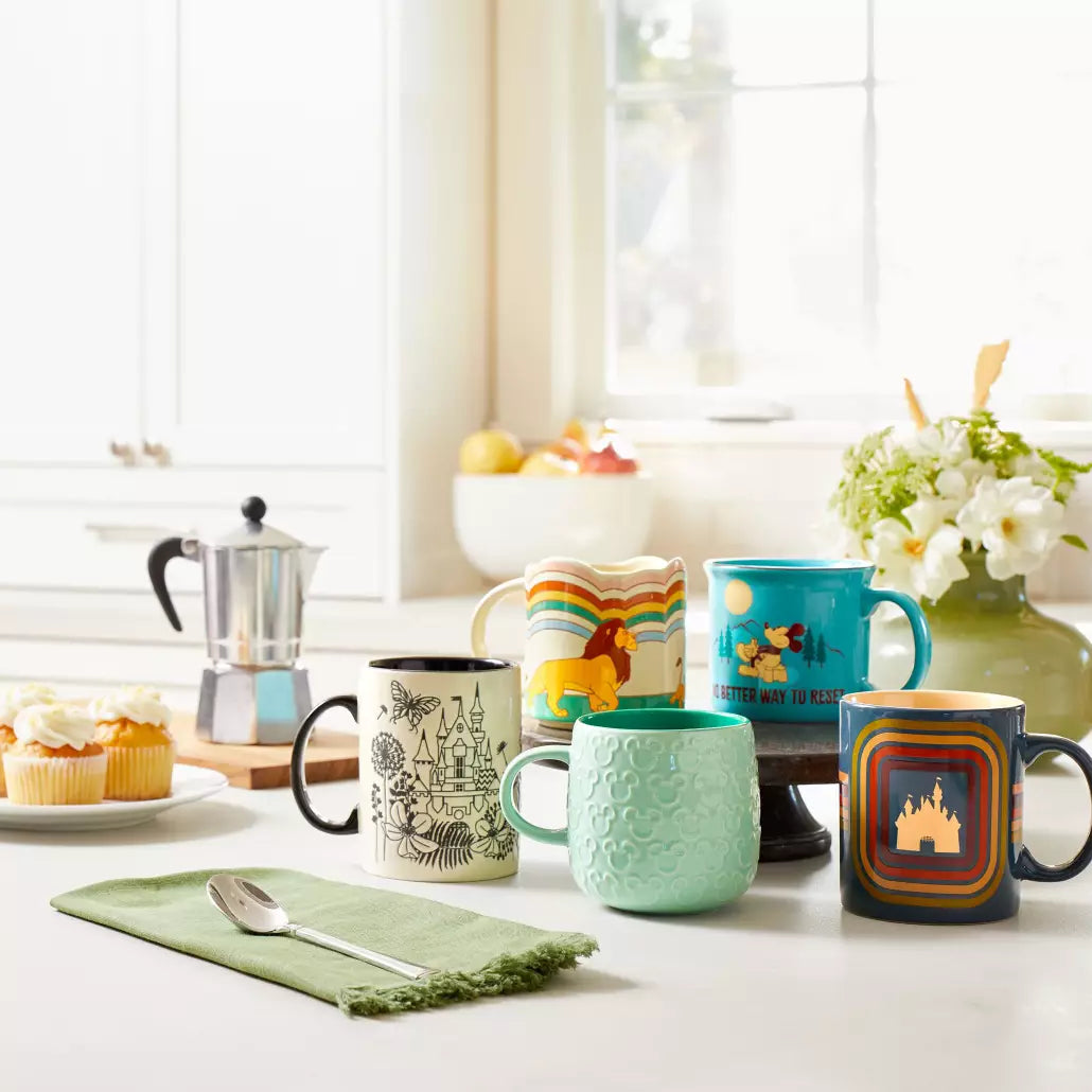 "Pre-Order" HKDL - Fantasyland Castle Retro Mug