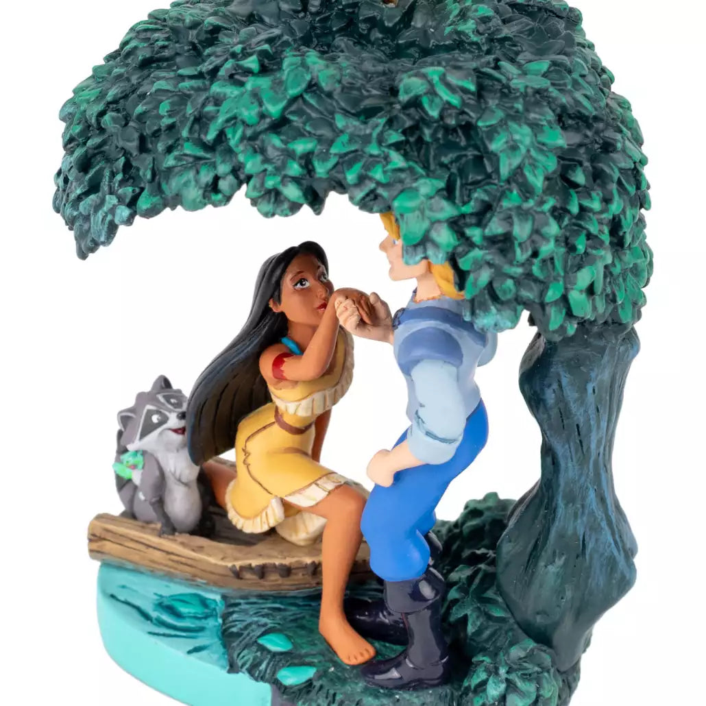 “Pre-order” HKDL - Pocahontas 30th Anniversary Legacy Sketchbook Ornament