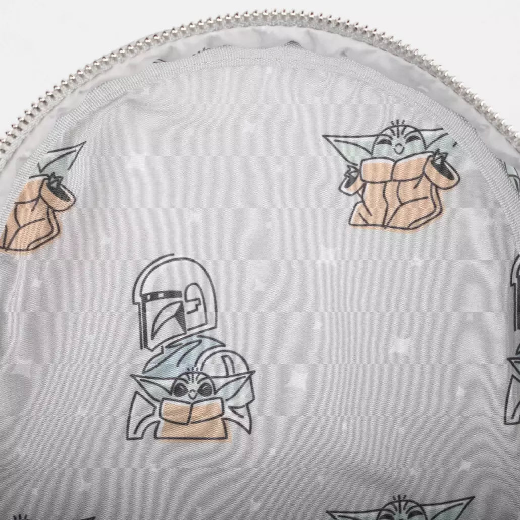 “Pre-order” HKDL - The Mandalorian and Grogu Loungefly Mini Backpack