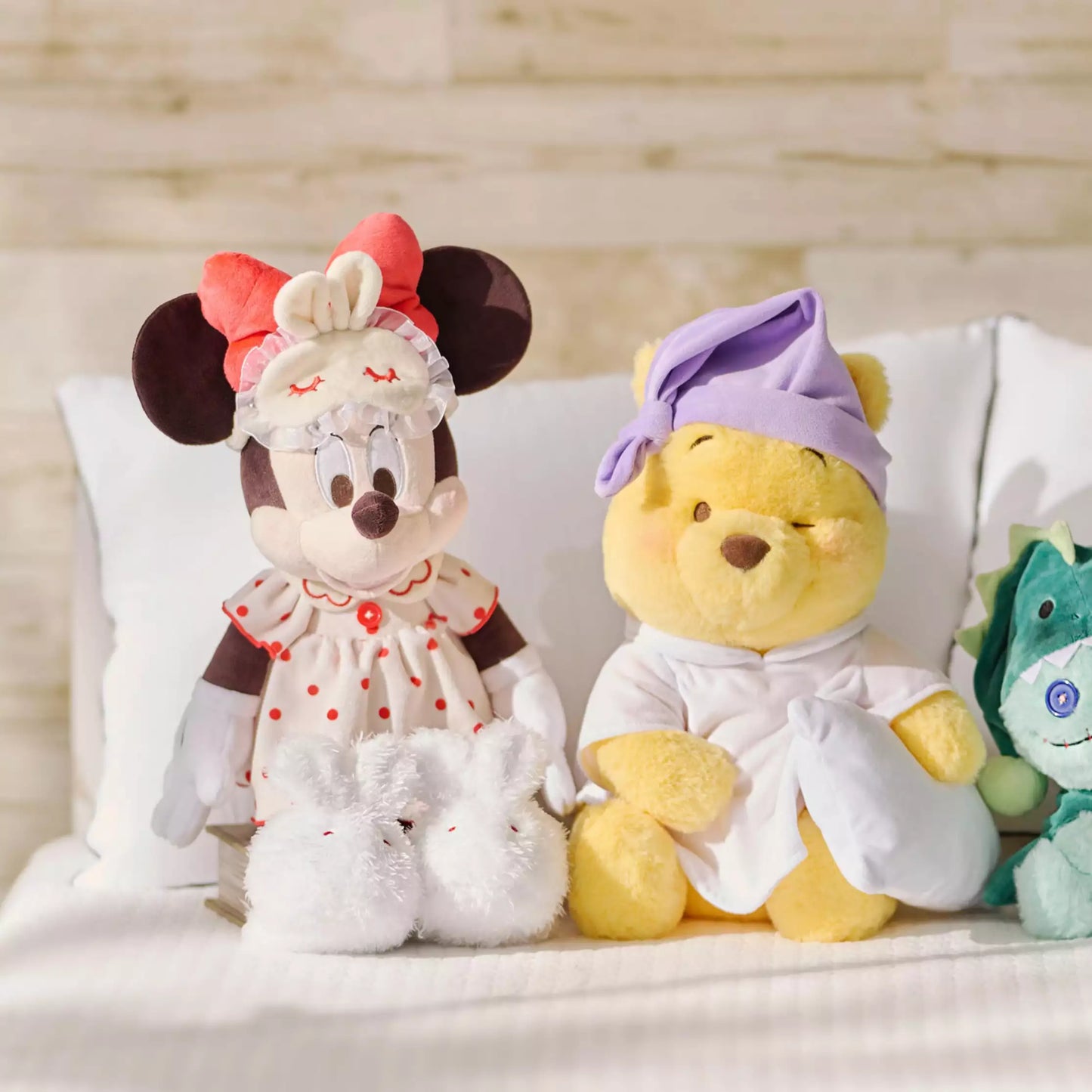"Pre-Order" JDS - Winnie the Pooh Plush Toy, PAJAMA STYLE