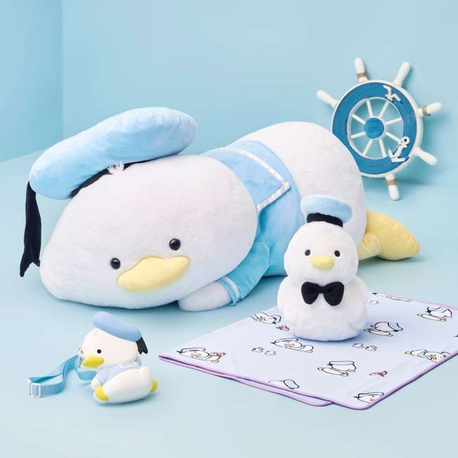 "Pre-Order" JDS - Donald Duck Multi-Pouch, DONALD BIRTHDAY 2026
