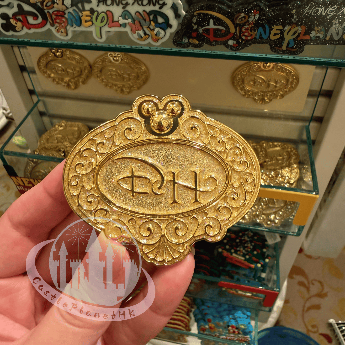 "Pre-Order" HKDL - Disneyland Hotel Decoration Magnet