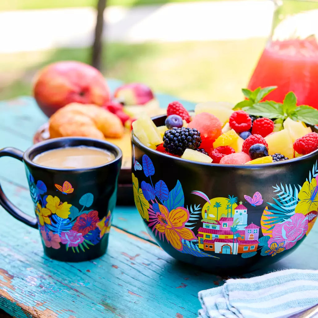 “Pre-order” HKDL - Encanto Mug