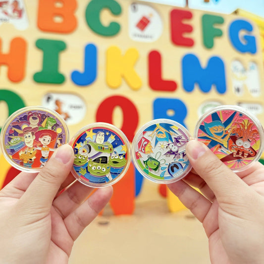 “Pre-order” HKDL - Pixar Series Disney Collectible Medallions