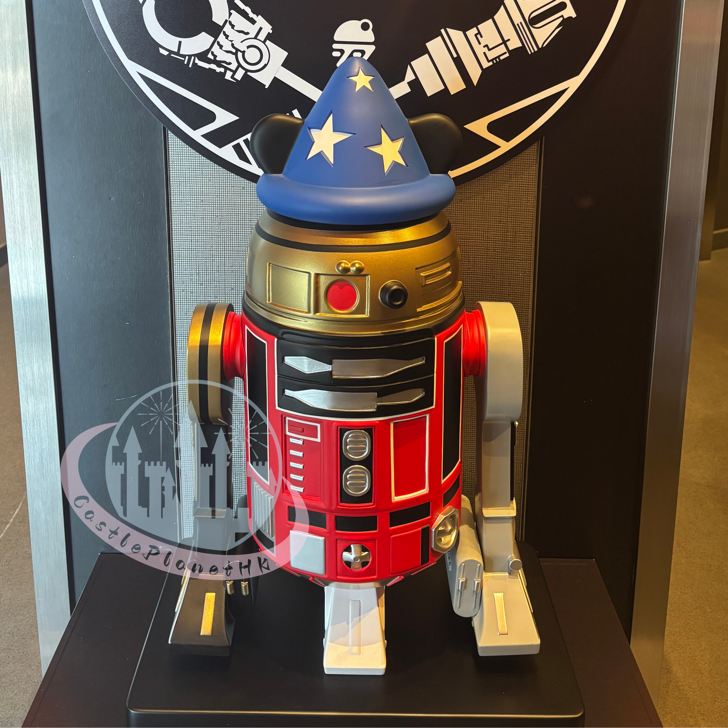 "Pre-Order" HKDL - DROID FACTORY Build Your Own Droid, Star Wars Droid Factory Figure