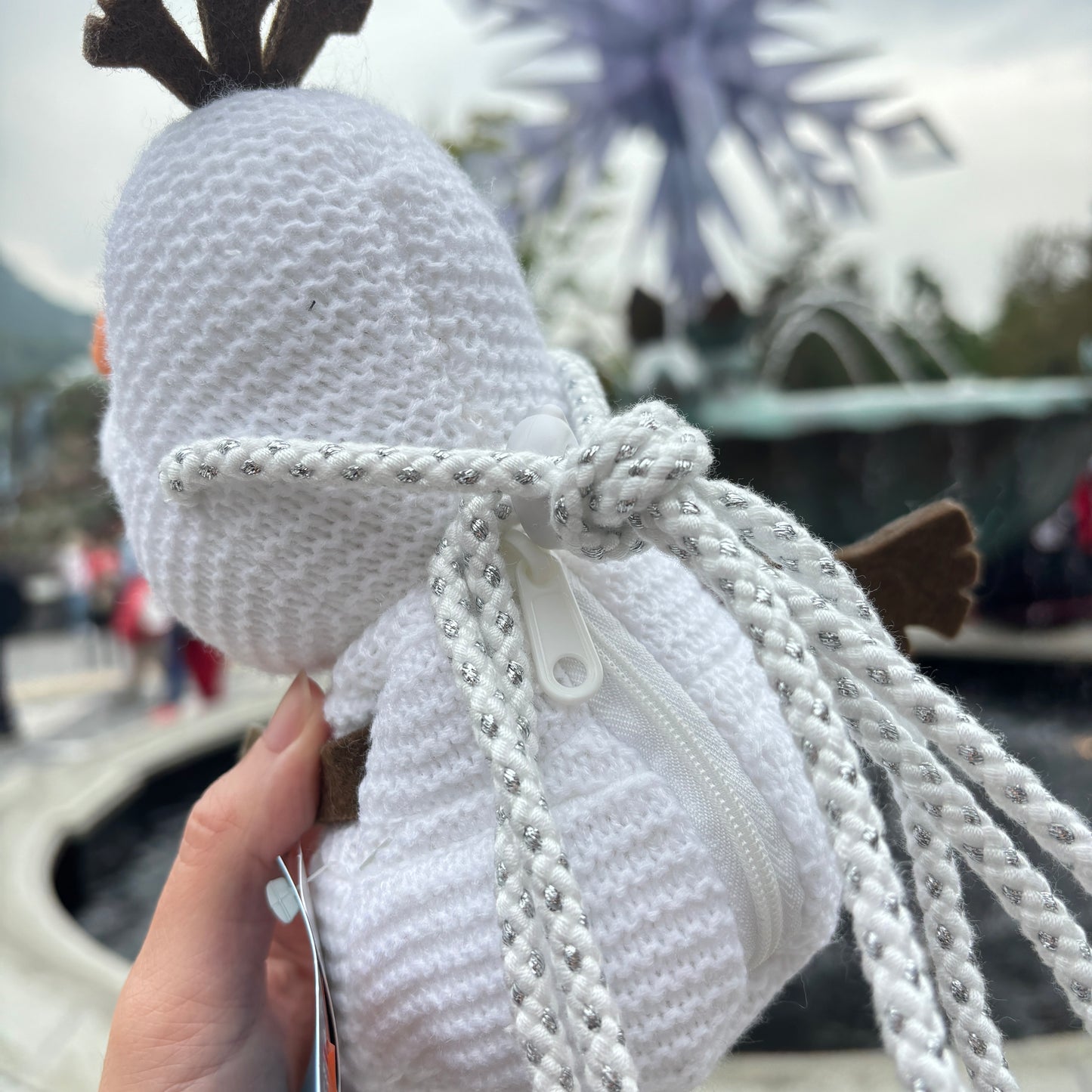 HKDL - Frozen Olaf Shoulder Bag 【Ready Stock】
