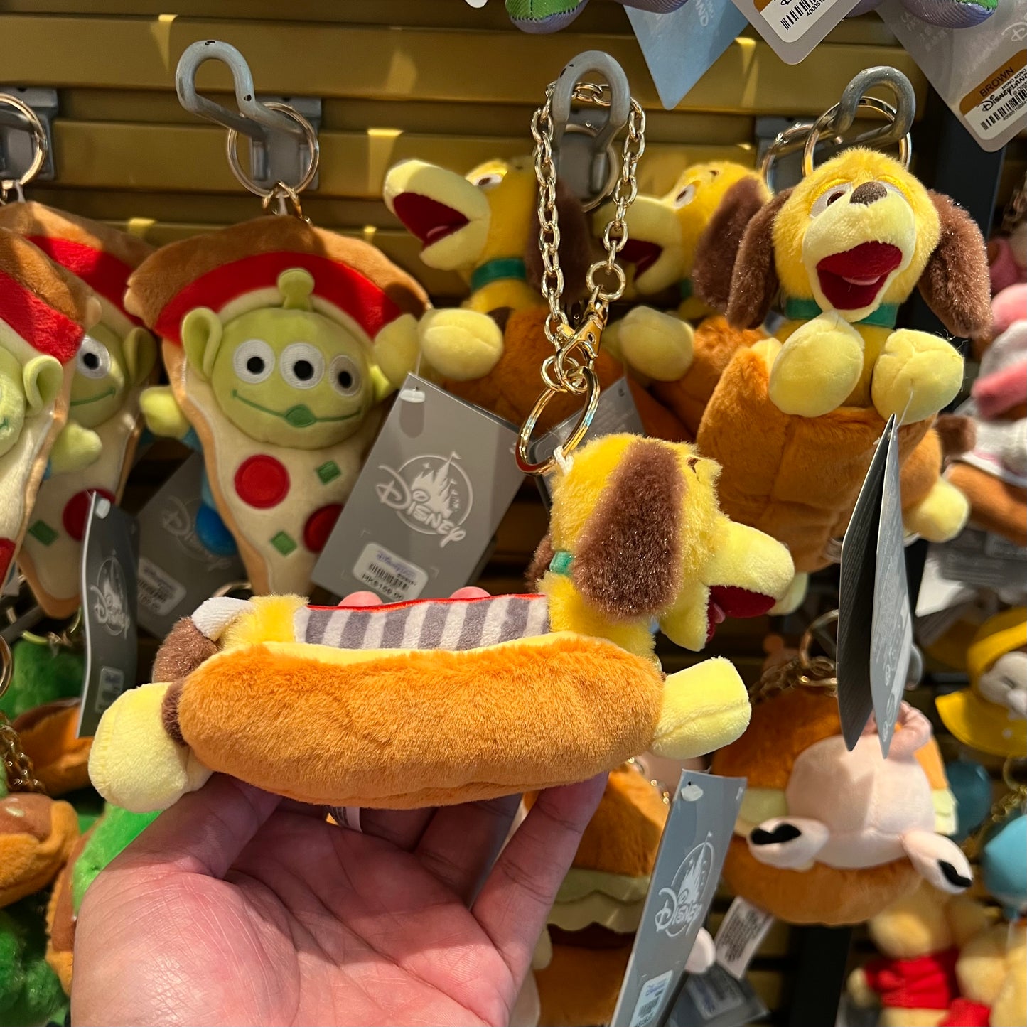HKDL - Slinky Dog x Hot Dog Plush Keychain (Pizza Planet 2024)【Ready Stock】