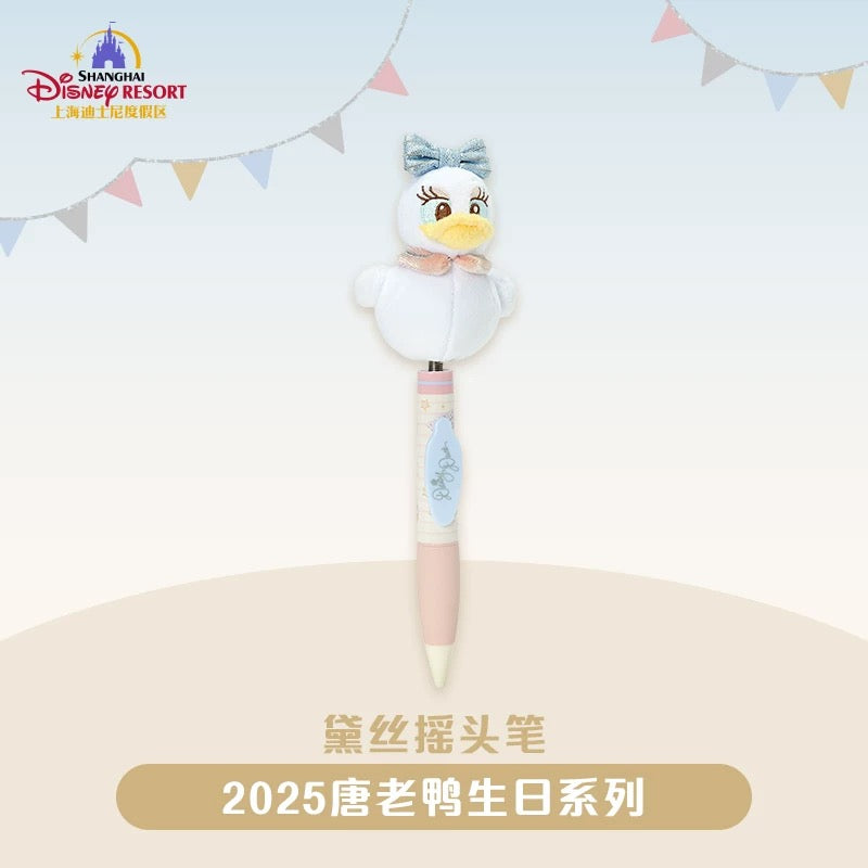 “Pre-order” SHDR - Daisy Duck Plush Shaking Head Ballpoint Pen, DONALD BIRTHDAY 2025