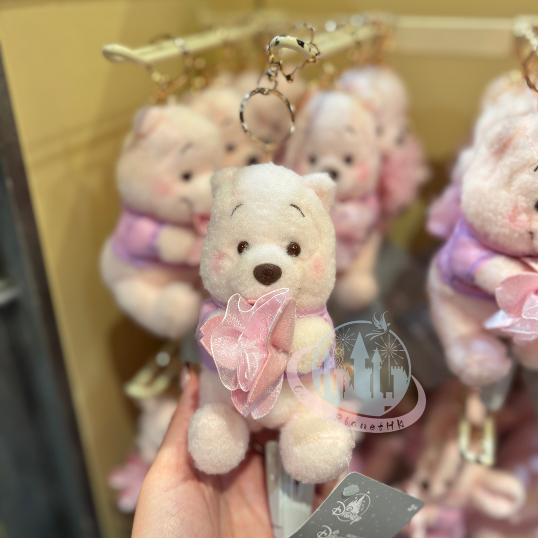 "Pre-Order" HKDL - Winnie the Pooh Plush Keychain With No Pearl (SAKURA 2025)