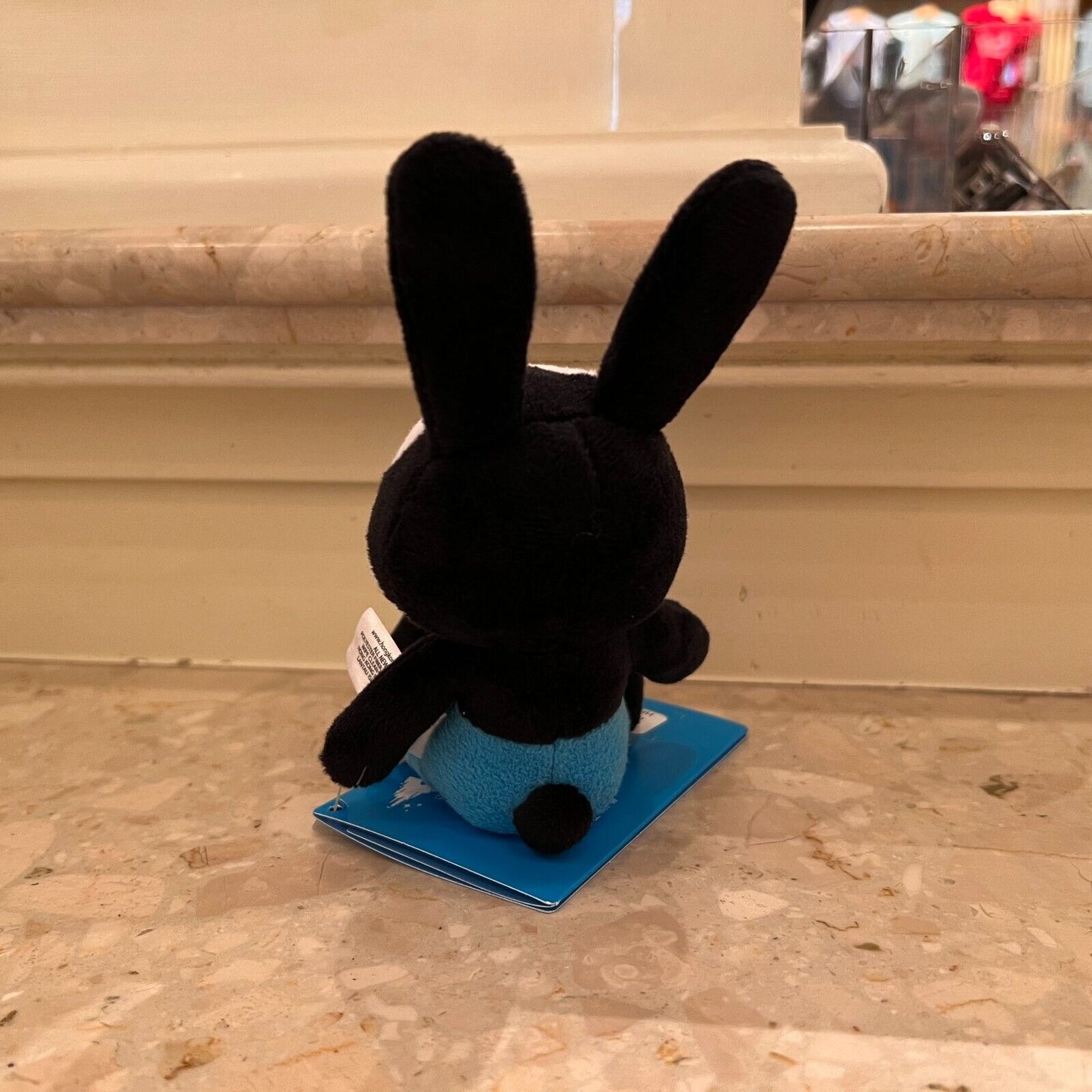 HKDL - Oswald Magnetic Shoulder Pal Plush【Ready Stock】
