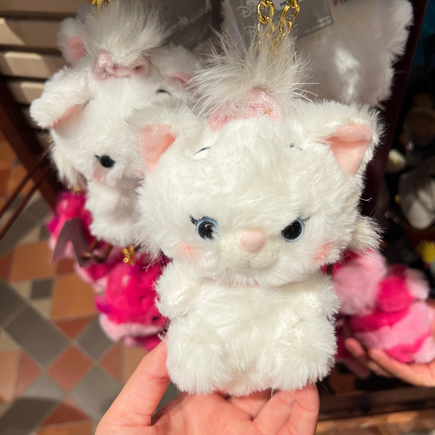 HKDL - Marie Fluffy Plush Keychain【Ready Stock】