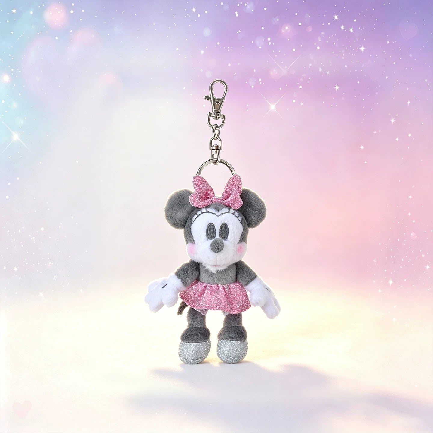 "Pre-Order" SHDS - Minnie Mouse Plush Keychain, Shiny Star Fluff 2026