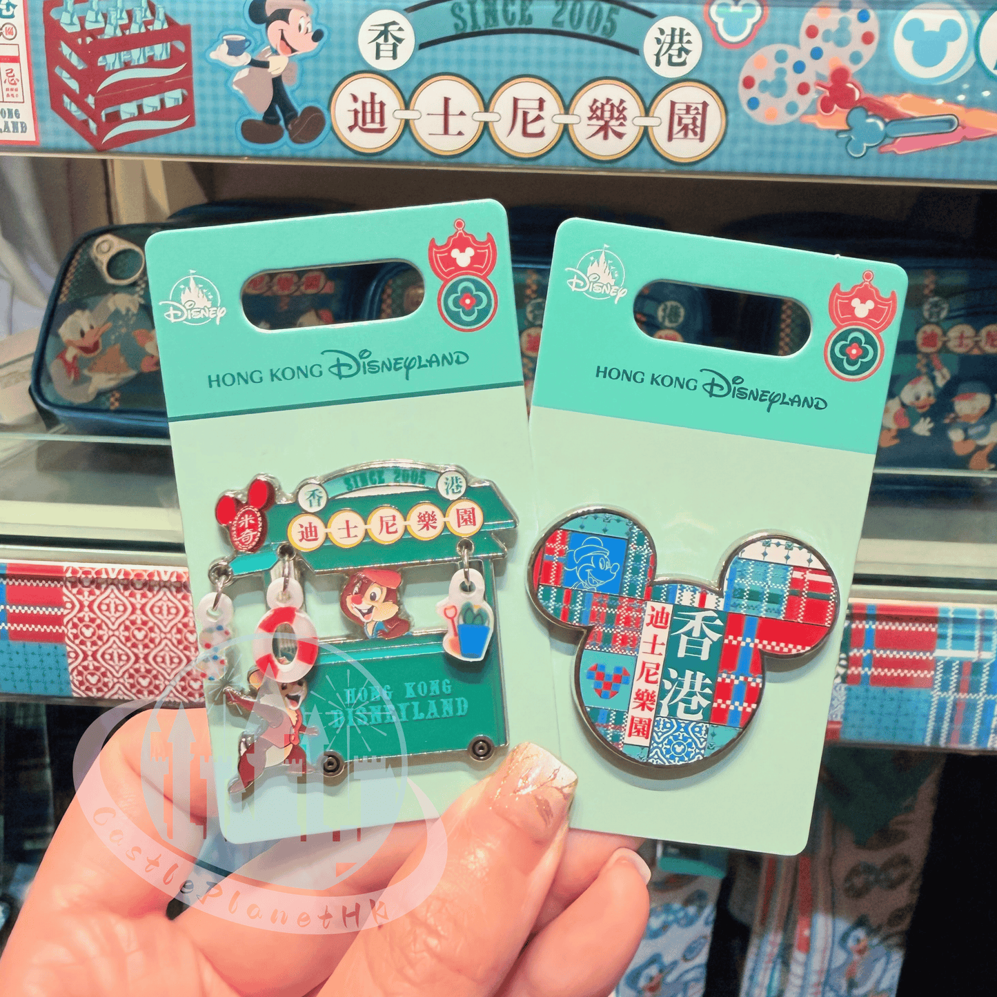 "Pre-Order" HKDL - Mickey Icon Pin, Mickey and Friends Hong Kong Vintage Collection 2026