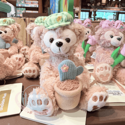 "Pre-Order" HKDL - Duffy Magnetic Shoulder Pal Plush, Duffy and Friends Garden 2026