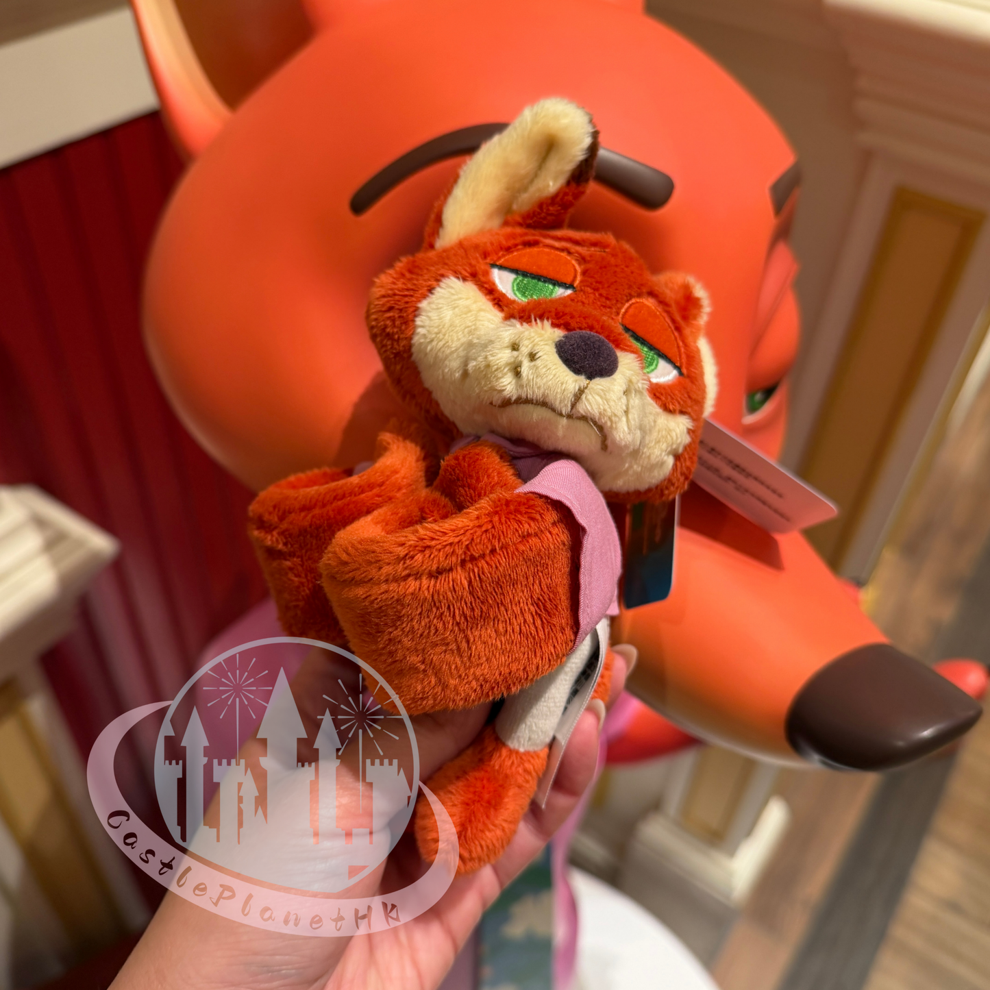 "Pre-Order" HKDL - Nick Wilde Plush Wrist Band, Zootopia 2