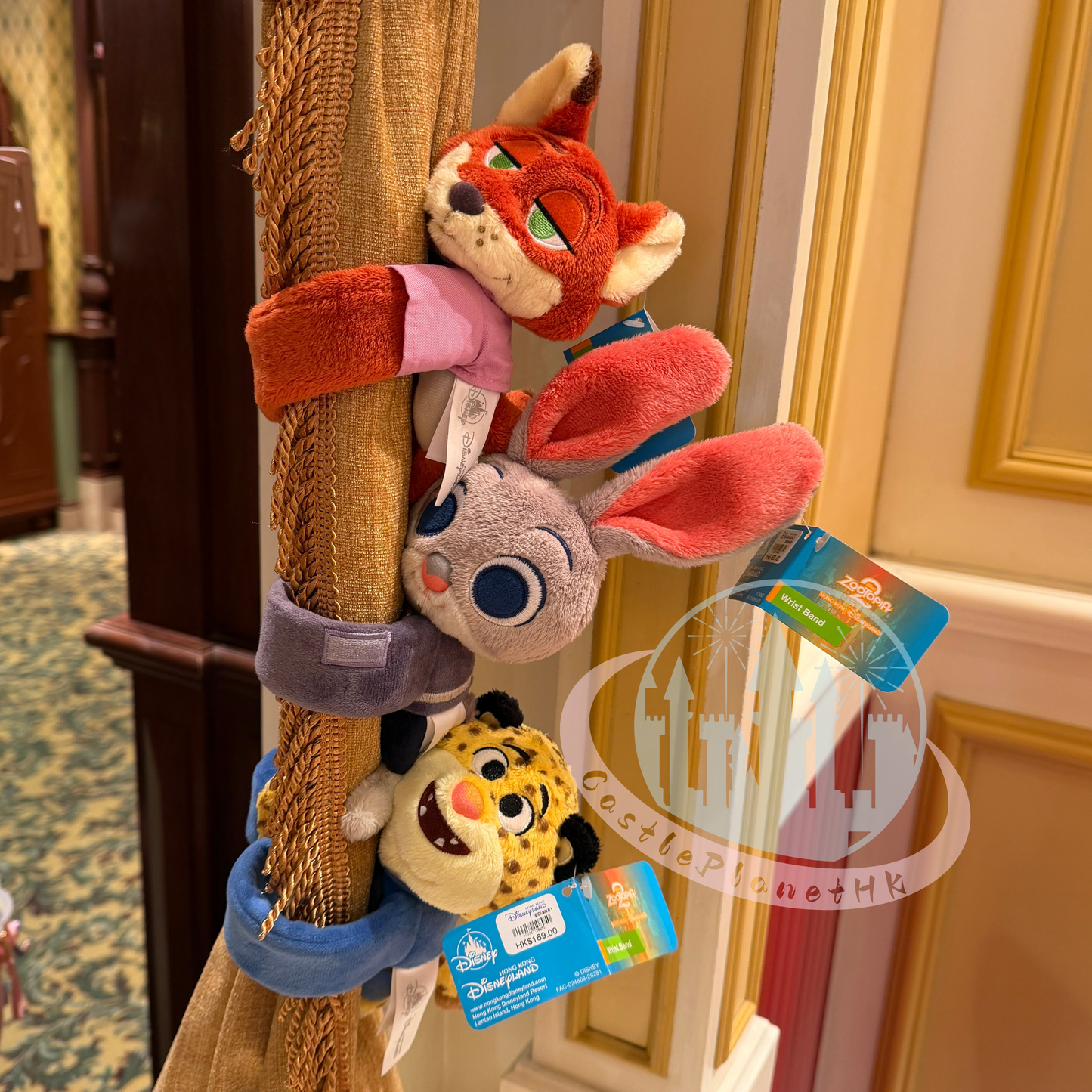 "Pre-Order" HKDL - Judy Hopps Plush Wrist Band, Zootopia 2