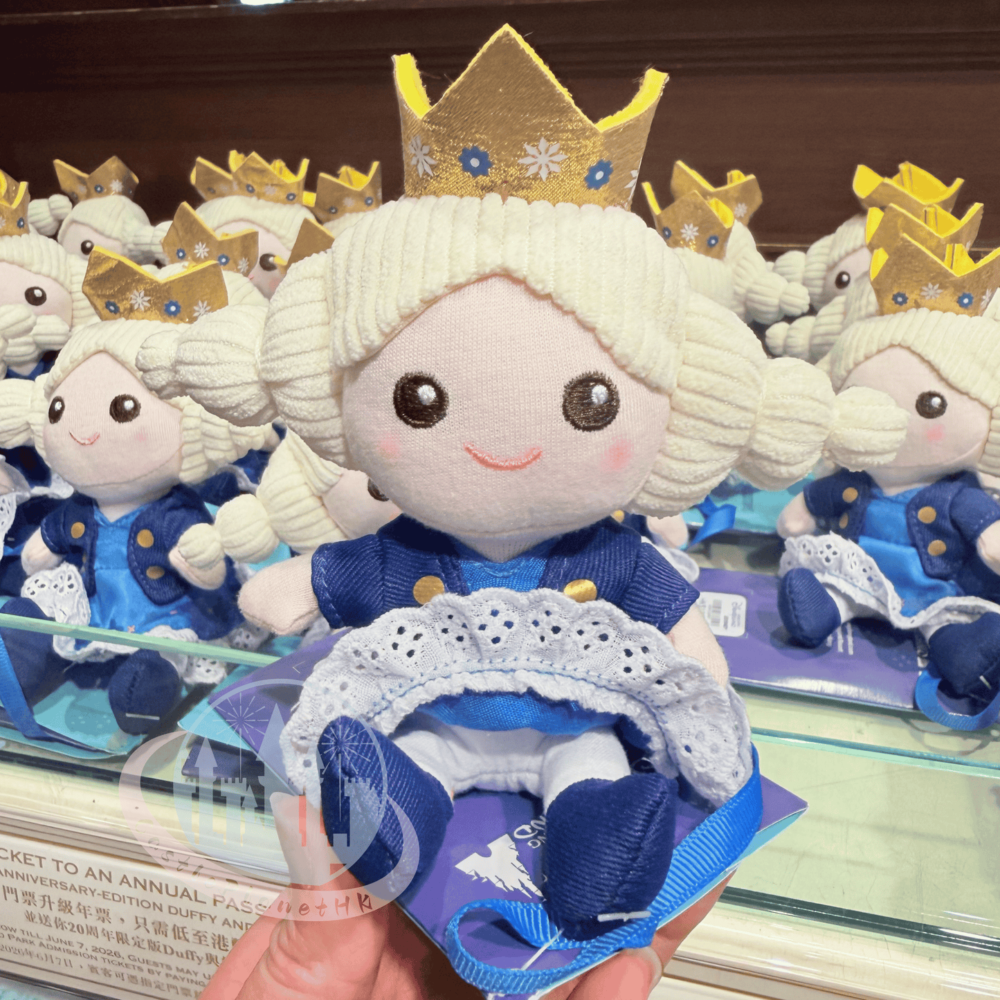 "Pre-Order" HKDL - Elsa Magnetic Shoulder Pal Plush, World of Frozen 2026