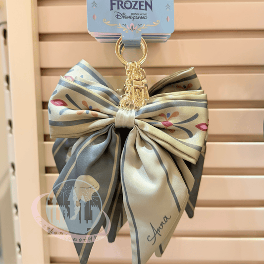 "Pre-Order" HKDL - Anna "Arendelle Style" Ribbon Bag Charm, World of Frozen 2026