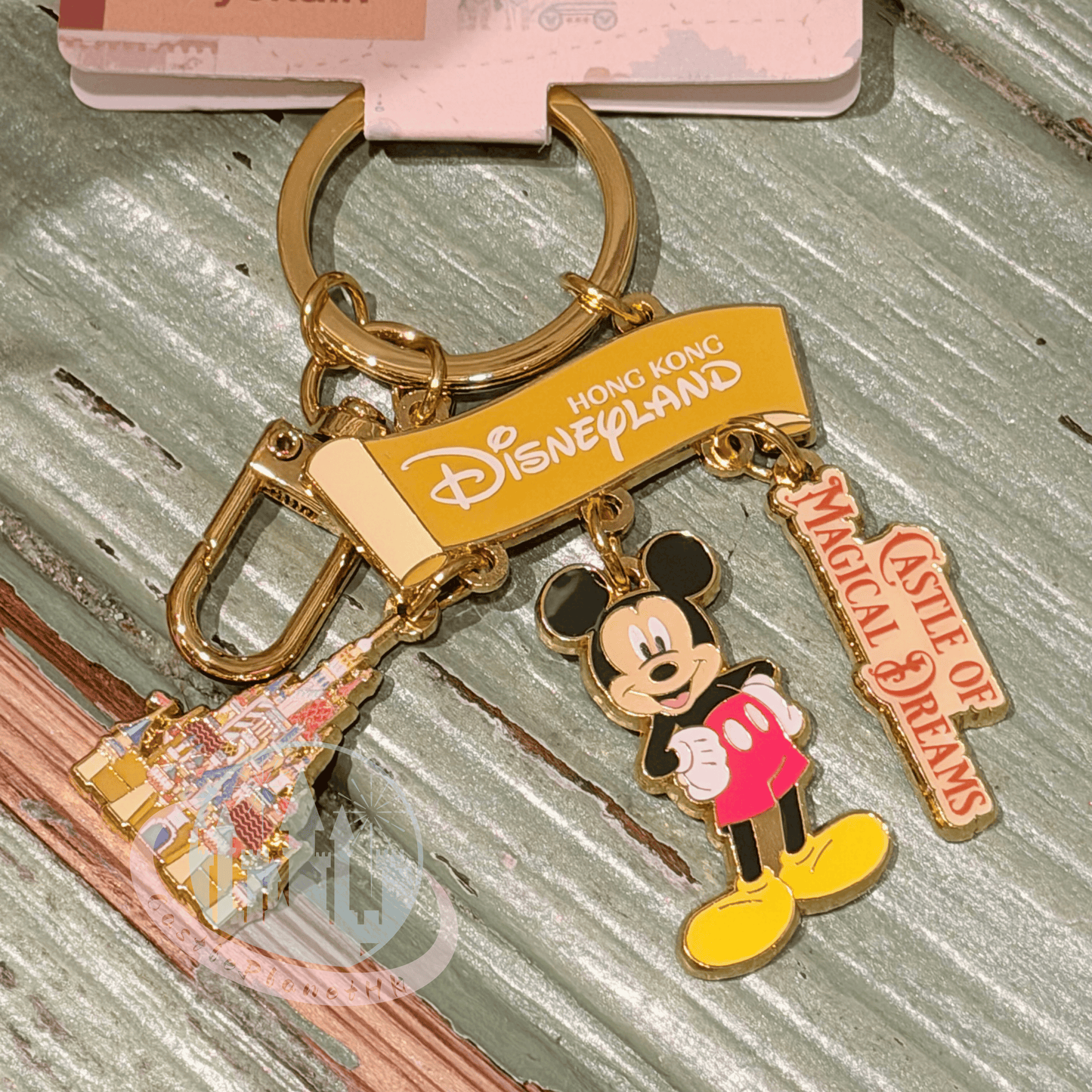 "Pre-Order" HKDL - Mickey Mouse "Castle of Magical Dreams" Keychain, Park Area Themed 2026