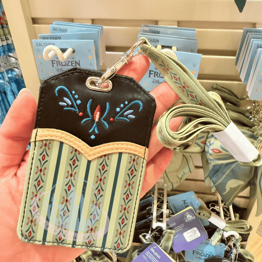 "Pre-Order" HKDL - Anna "Arendelle Style" Card Holder with Lanyard, World of Frozen 2026