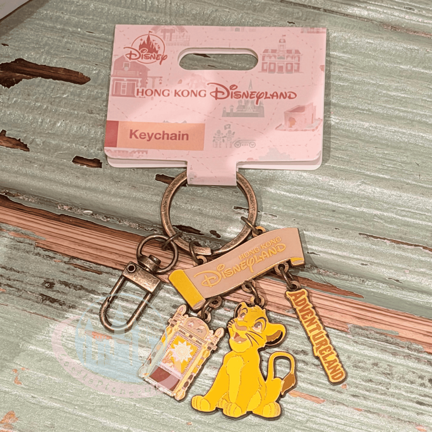 "Pre-Order" HKDL - Simba "Adventureland" Keychain, Park Area Themed 2026