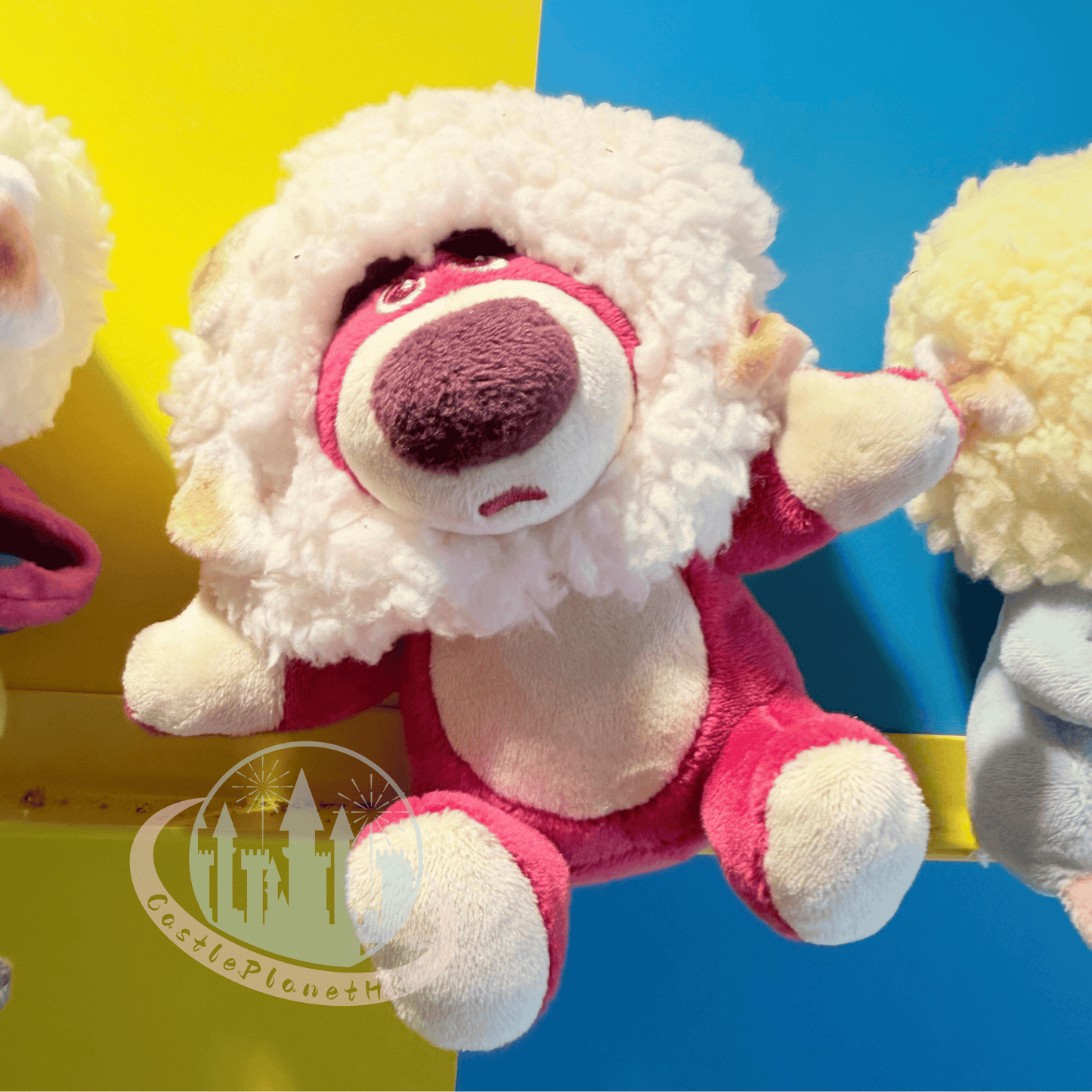 "Pre-Order" HKDL - Claw Machine Mystery Plush Bag Charm, PIXAR POPCORN PALS 2026