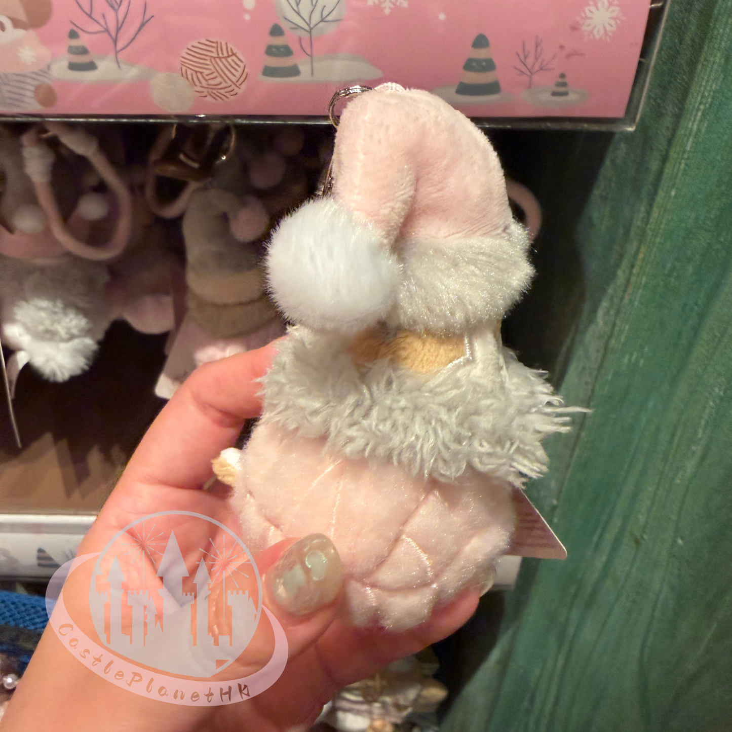 "Pre-Order" HKDL - Dale Plush Keychain, 2025 Christmas