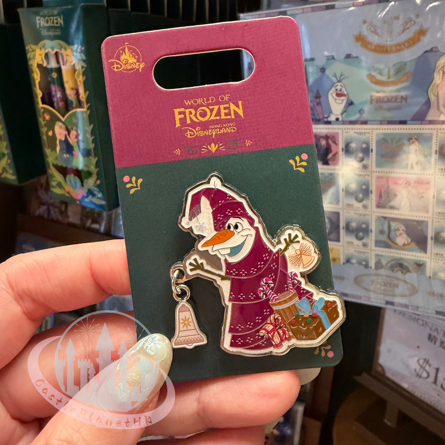 "Pre-Order" HKDL - Scarf Tree Olaf Holiday Pin, World of Frozen