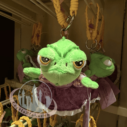 "Pre-Order" HKDL - Pascal in a dress Plush Keychain, Tangled 2026