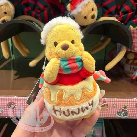 "Pre-Order" HKDL - Winnie the Pooh Plush Keychain, 2025 Christmas