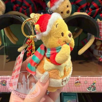 "Pre-Order" HKDL - Winnie the Pooh Plush Keychain, 2025 Christmas