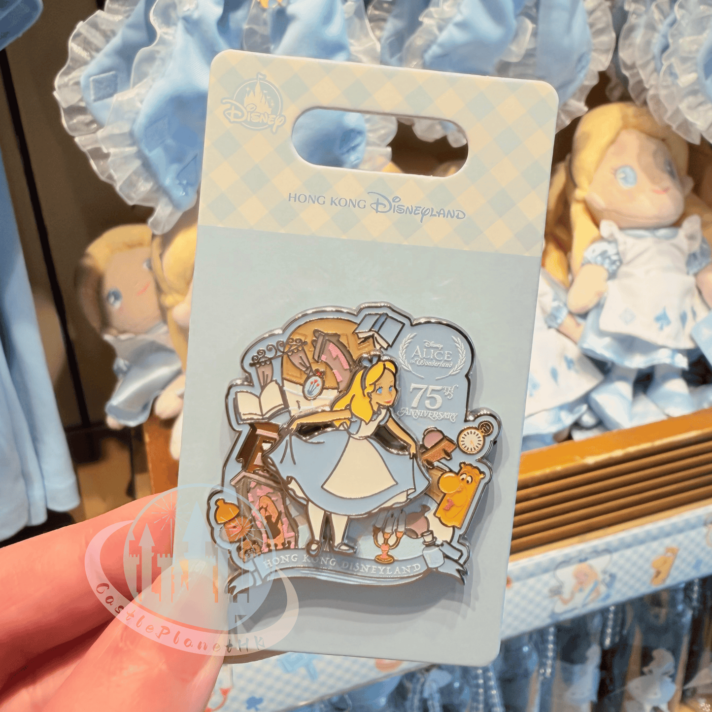 "Pre-Order" HKDL - Alice in Wonderland 75th Anniversary Pin