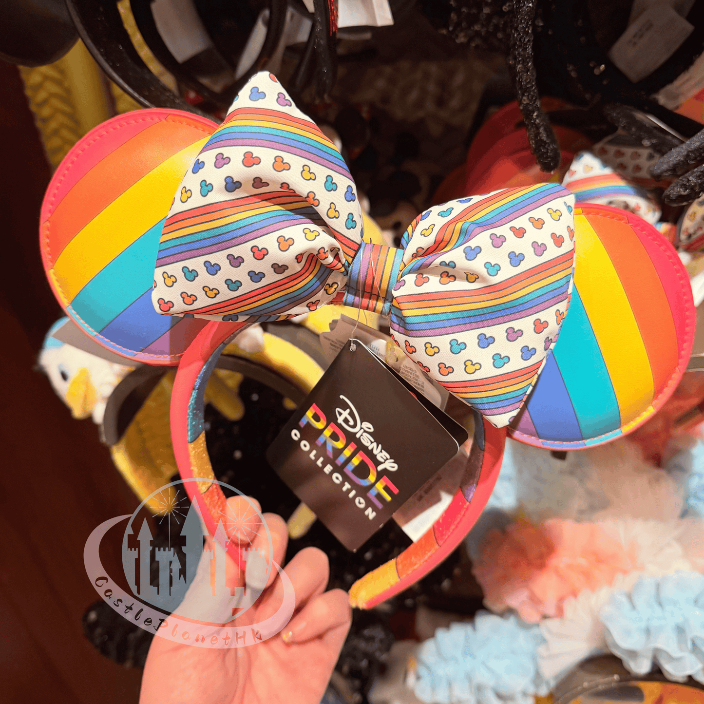 "Pre-Order" HKDL - Minnie Mouse Rainbow ears Headband for Adults, Pride 2026