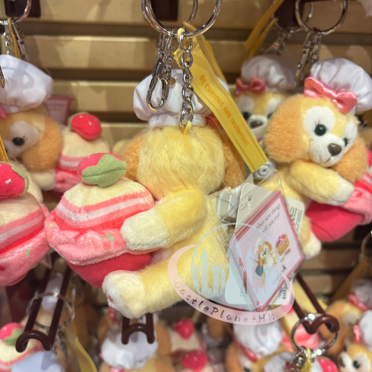 "Pre-Order" HKDL - Cookieann Bag Charm (Duffy & Friends - Sitting Pose 2025)