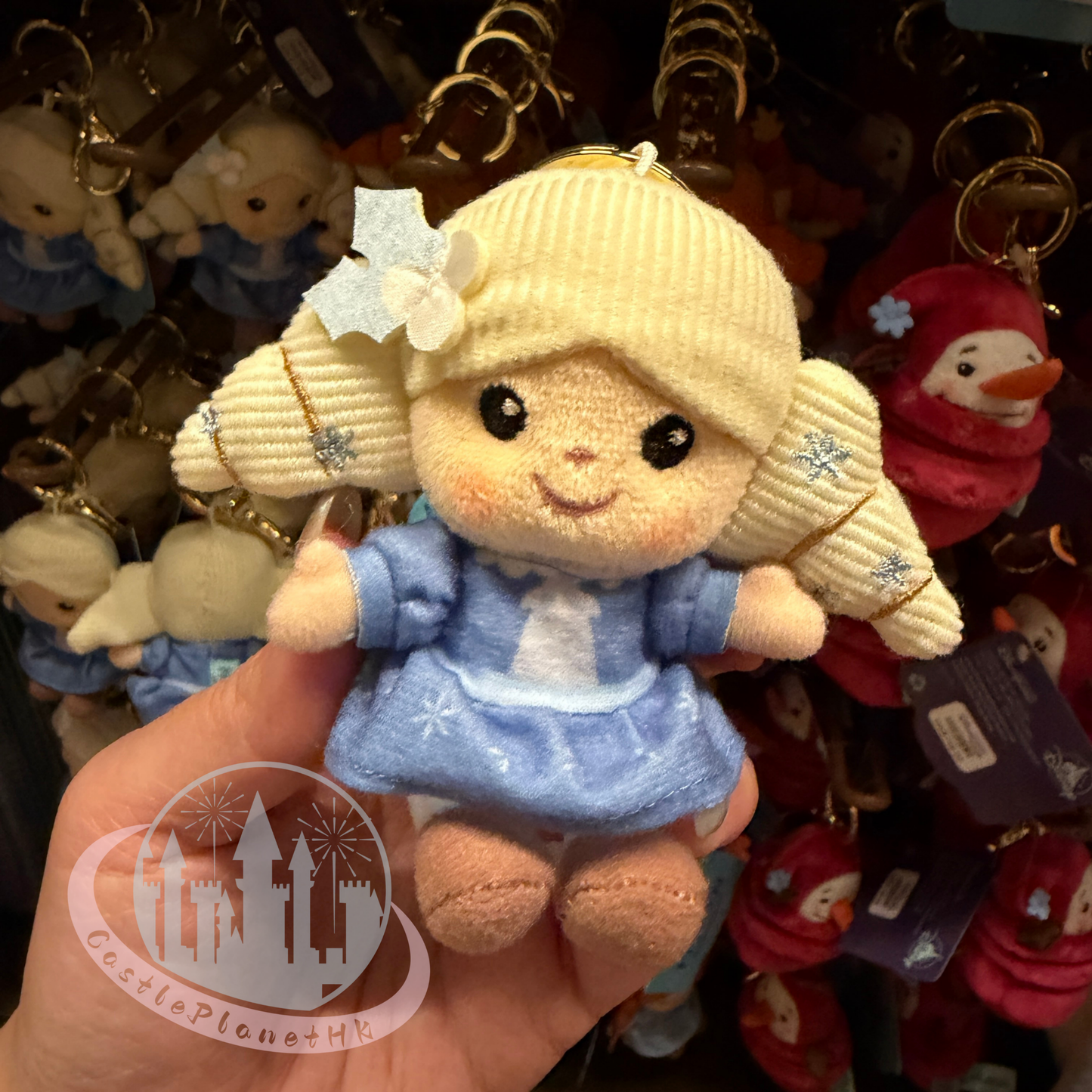 “Pre-order” HKDL - Elsa mini Plush Keychain, World of Frozen