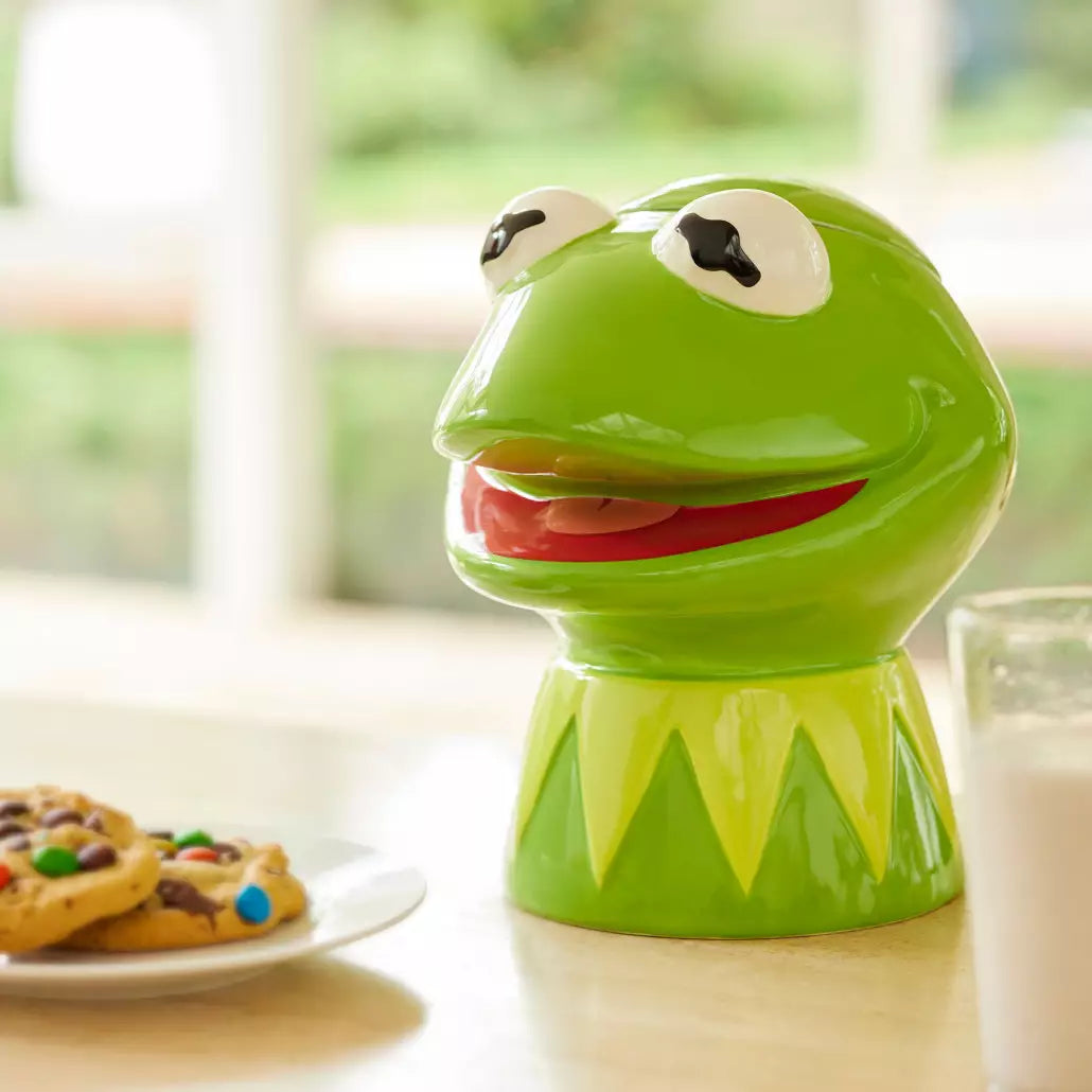 “Pre-order” HKDL - Kermit the Frog Cookie Jar