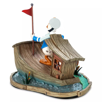 "Pre-Order" HKDL - Donald Duck 90th Anniversary Figure, The Wise Little Hen