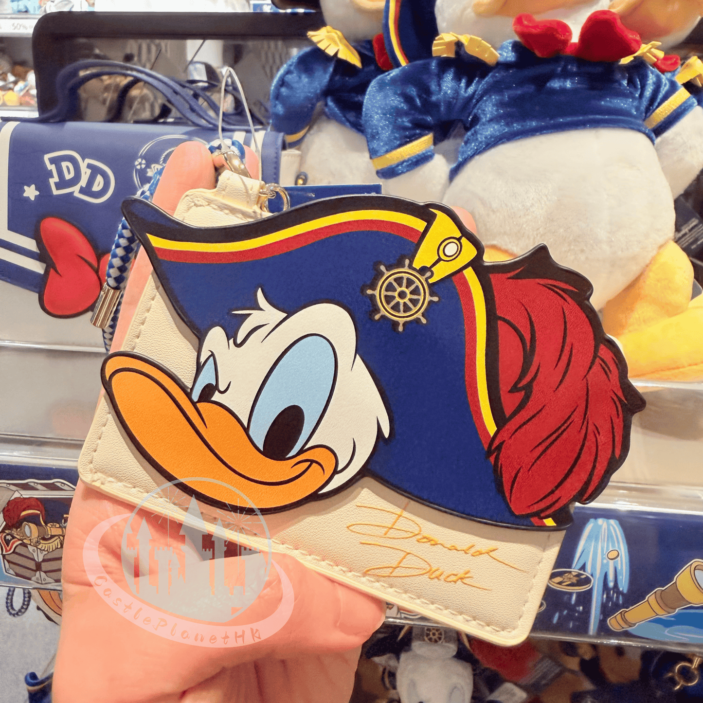"Pre-Order" HKDL - Donald Card Holder, Donald Captain 2026