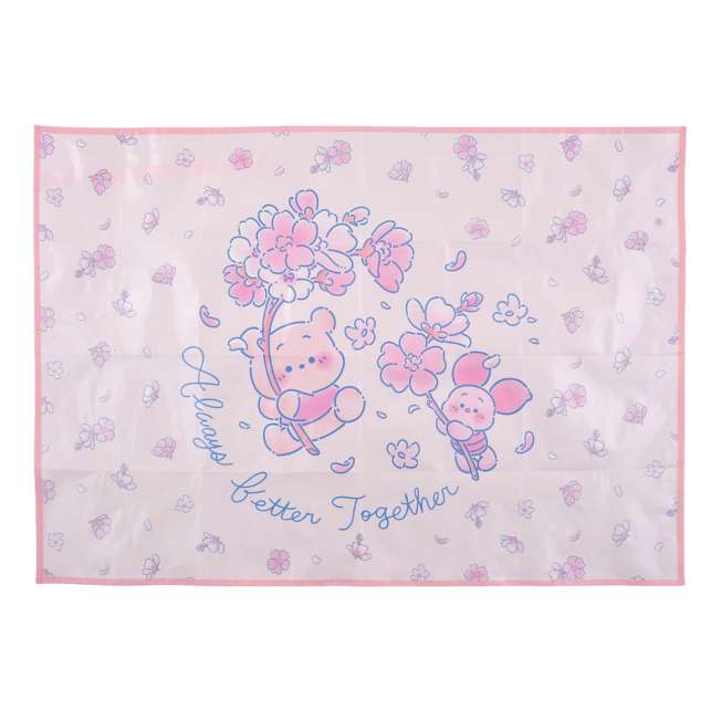 "Pre-Order" JDS - Winnie the Pooh & Piglet Picnic Blanket in Bag, Disney Sakura Collection 2026