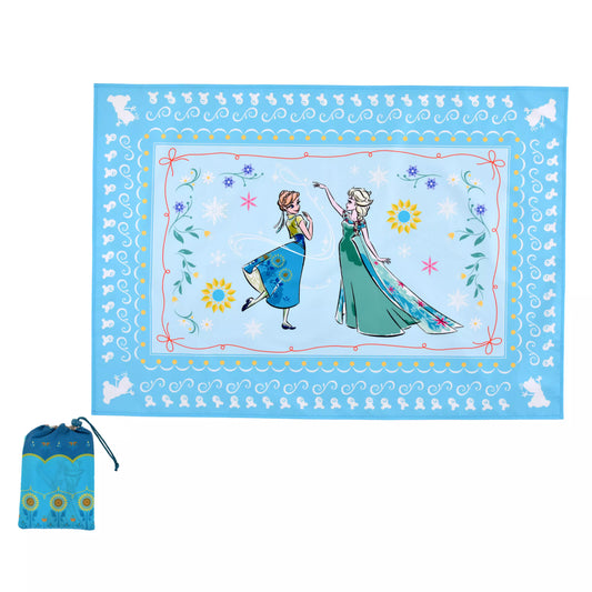 "Pre-Order" JDS - Anna & Elsa Picnic Blanket with Pouch, FROZEN FEVER 2026