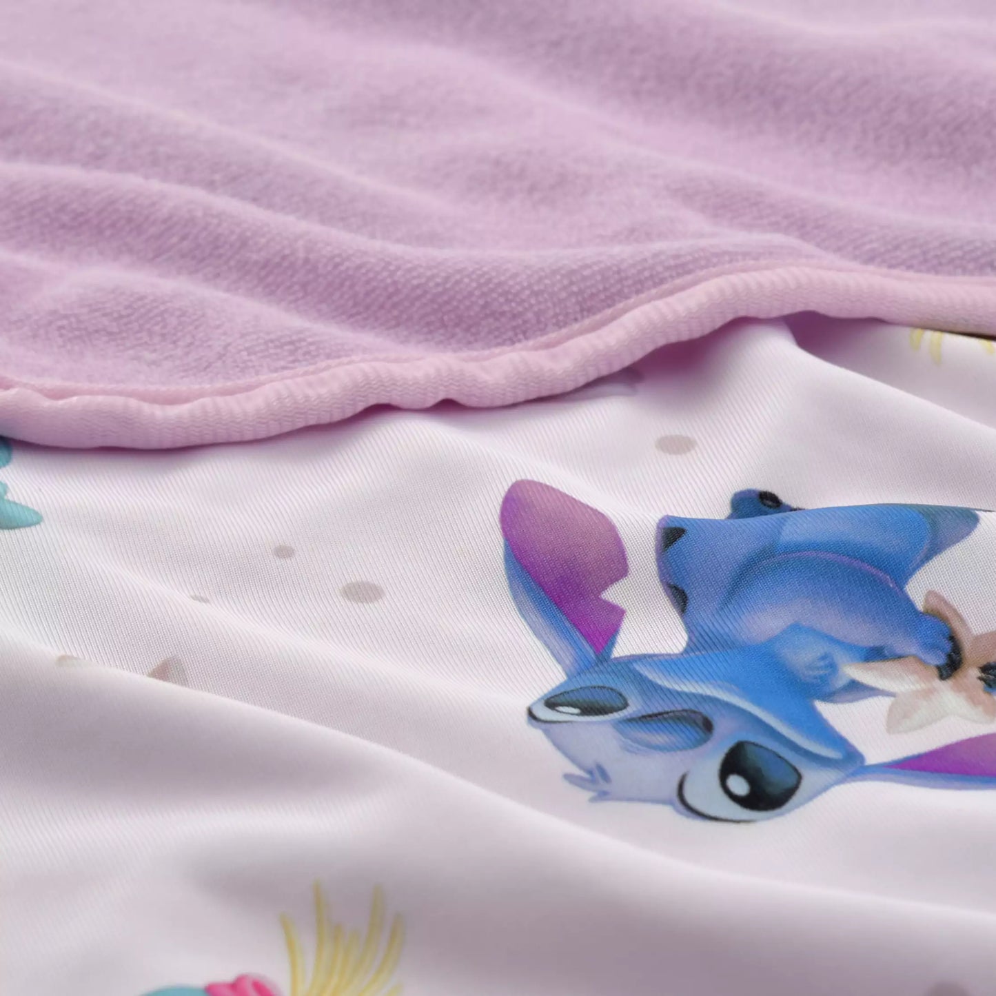 "Pre-Order" JDS - Stitch & Scrump Blanket Cool with Plush Toy, Disney Stitch Day Collection 2026