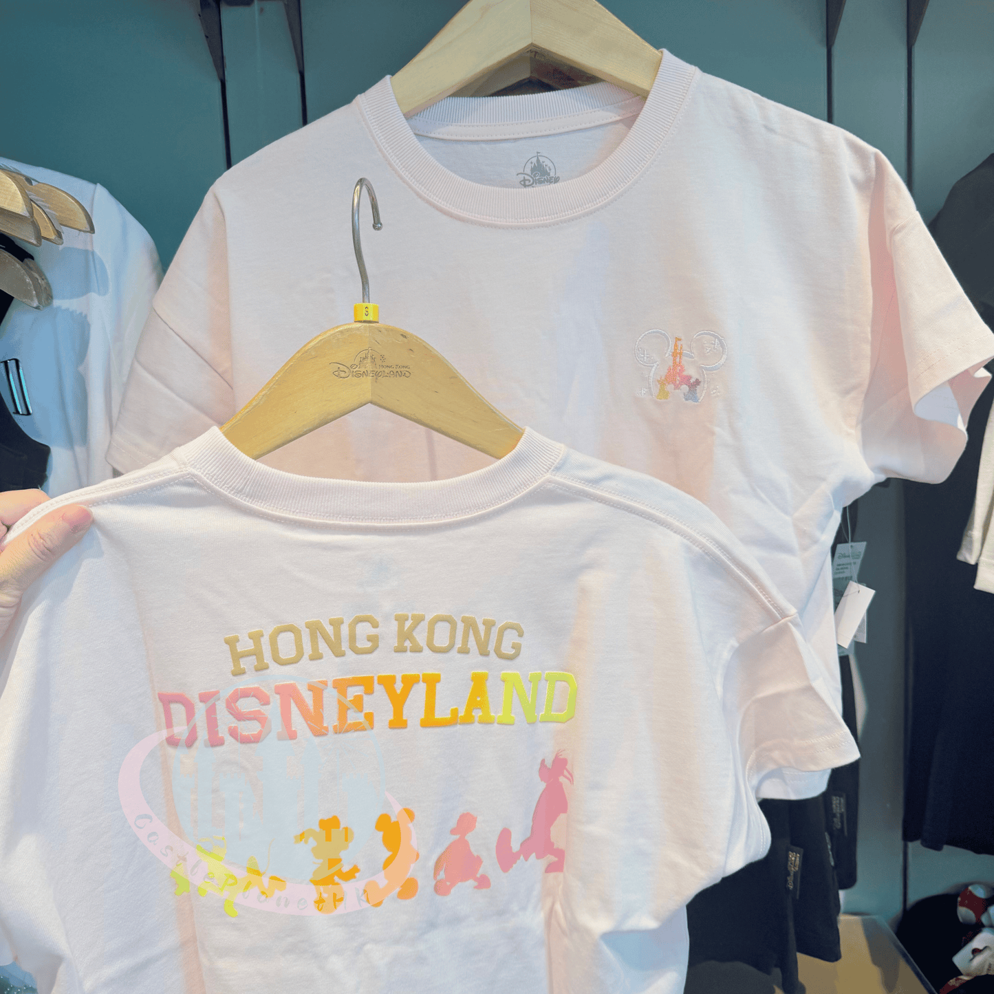 “Pre-order” HKDL - Mickey & Friends Park Logo Cropped Short-Sleeve Shirt for Women