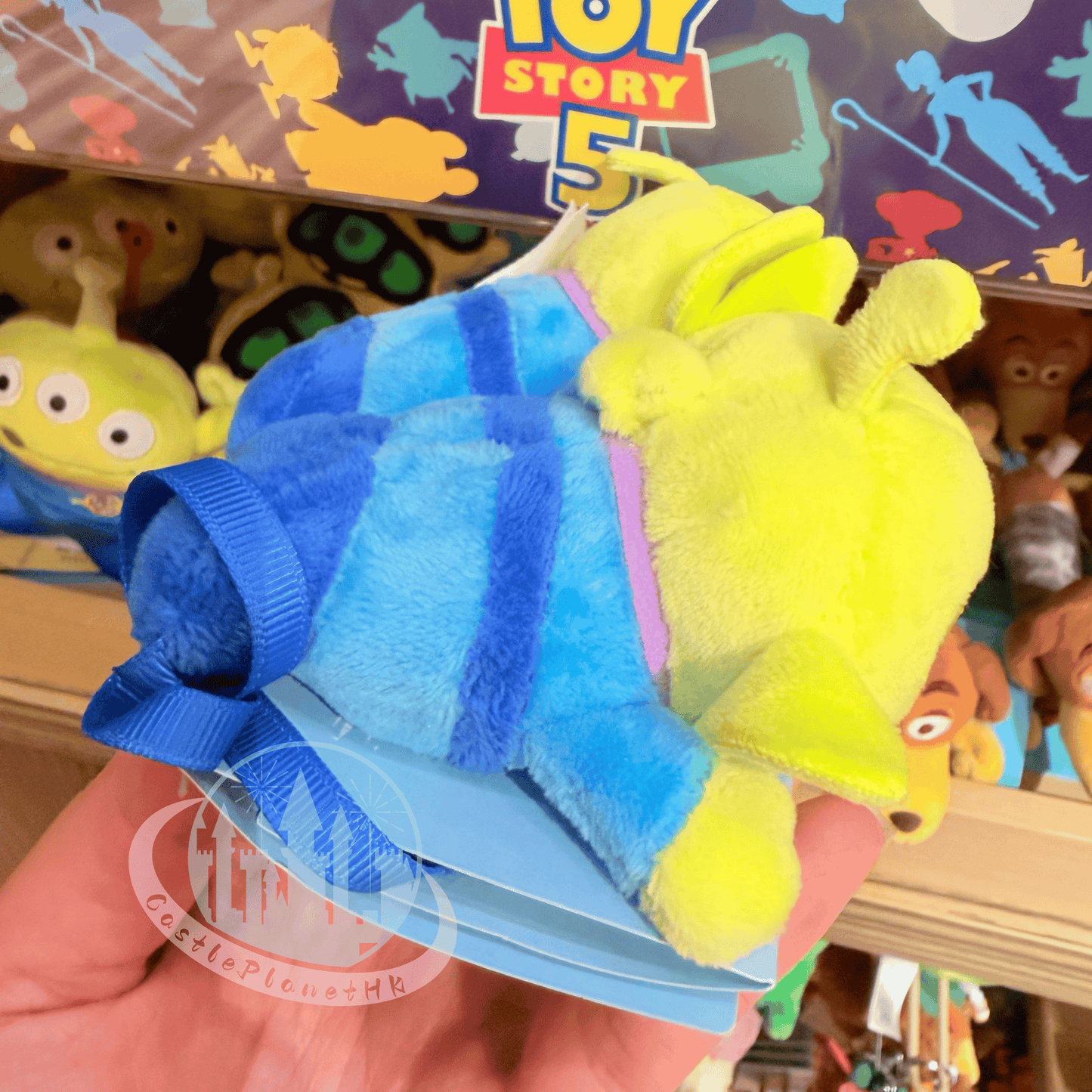 “Pre-Order” HKDL - Alien/ Little Green Mens Magnetic Shoulder Pal Plush, Toy Story 2026